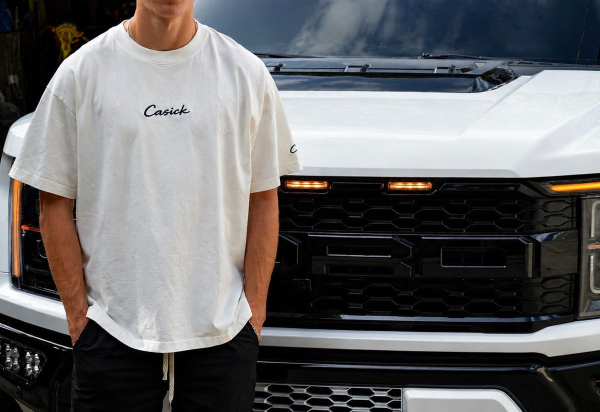 CASICK white oversized tee